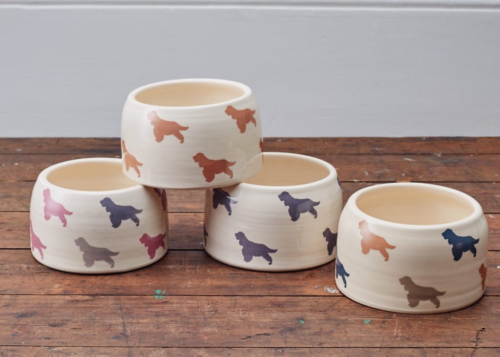 Spaniel bowls with silhouettes